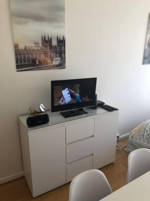 Nice Flat St Germain En Laye Centre 30 Minutes To Paris 생제르맹 앙 레 외부 사진